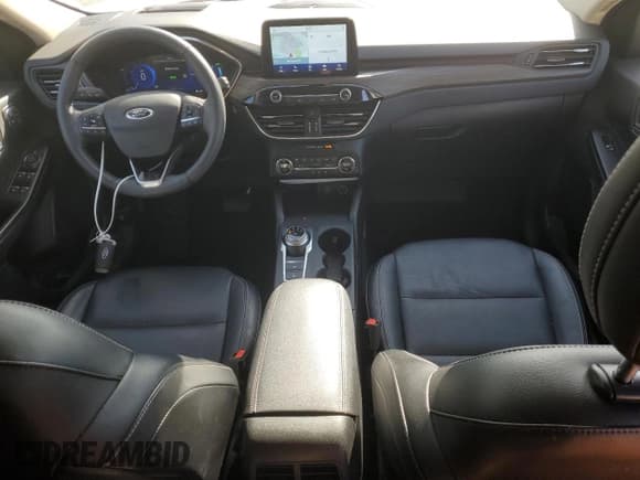 ✅ 2020 Ford Escape Titanium Hybrid • VIN: 1FMCU9DZ8LUC54546 • Lot: 56179375. Listed on Copart with 30,760 mi. Free auction sales archive from the USA and detailed vehicle history report at DreamBid. Image 8.