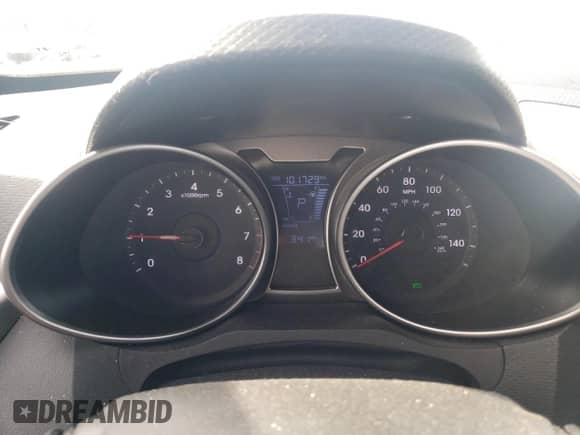 ✅ 2013 Hyundai Veloster RE:MIX • VIN: KMHTC6AD6DU156272 • Лот: 48770025. Размещён на Copart с пробегом 101 729 миль миль. Получите бесплатный доступ к архиву аукционных продаж из США и посмотрите подробный отчёт об истории автомобиля на DreamBid. Изображение 9.