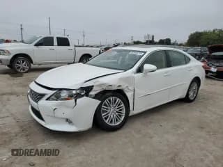 ✅ 2013 Lexus ES 250 • VIN: JTHBK1GG1D2058557 • Lot: 82339215. Listed on Copart with 73,570 mi. Free auction sales archive from the USA and detailed vehicle history report at DreamBid. Image 1.