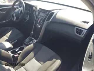 2014 Hyundai Elantra z VIN KMHD35LH3EU184398, wystawiony jako IAAI lot #43432035 z przebiegiem 135 820 mil mil oraz . Historia ofert i sprzedaży dostępna na DreamBid. Obrazek 5.