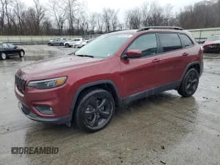 ✅ 2020 Jeep Cherokee Altitude • VIN: 1C4PJMLN1LD550573 • Lot: 80307594. Wystawiony na Copart z przebiegiem 56 598 mil. Bezpłatny archiwum sprzedaży aukcyjnych z USA i szczegółowy raport historii pojazdu na DreamBid. Zdjęcie 1.