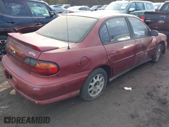 2002 Chevrolet Malibu z VIN 1G1ND52J32M680431, wystawiony jako IAAI lot #41452257 z przebiegiem 208 148 mil mil oraz . Historia ofert i sprzedaży dostępna na DreamBid. Obrazek 4.