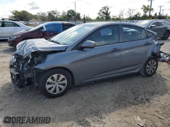 ✅ 2017 Hyundai Accent SE • VIN: KMHCT4AE1HU214940 • Лот: 71823494. Опубликован ранее на Copart с пробегом 100 379 миль. Бесплатный доступ к архиву аукционных продаж из США и подробный отчёт об истории автомобиля на DreamBid. Изображение 1.