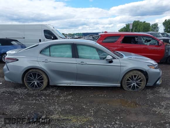 2023 Toyota Camry SE with VIN 4T1T11BK2PU100968, listed as a IAAI auction lot 43106071 with 7,833 mi miles and . Bid and sale history available at DreamBid. Image 13.