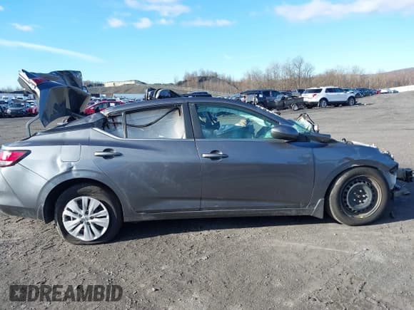 ✅ 2021 Nissan Sentra S • VIN: 3N1AB8BV3MY245962 • Лот: 40681465. Опубликован ранее на IAAI с пробегом Не указан. Бесплатный доступ к архиву аукционных продаж из США и подробный отчёт об истории автомобиля на DreamBid. Изображение 12.