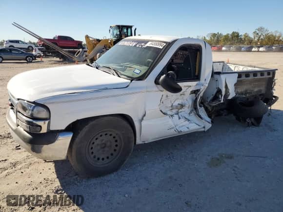 2002 GMC Sierra 1500 with VIN 1GTEC14W22Z331436, listed as a Copart auction lot 84550994 with 243,764 mi miles and Salvage title. Bid and sale history available at DreamBid. Image 1.