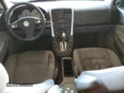 ✅ 2006 Saturn VUE • VIN: 5GZCZ33DX6S818625 • Lot: 85531174. Wystawiony na Copart z przebiegiem 253 863 mil. Bezpłatny archiwum sprzedaży aukcyjnych z USA i szczegółowy raport historii pojazdu na DreamBid. Zdjęcie 8.