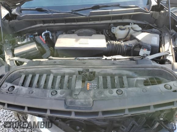 ✅ 2019 Chevrolet Silverado 1500 LT • VIN: 1GCUYDED0KZ158964 • Лот: 71045024. Опубликован ранее на Copart с пробегом Не указан. Бесплатный доступ к архиву аукционных продаж из США и подробный отчёт об истории автомобиля на DreamBid. Изображение 12.