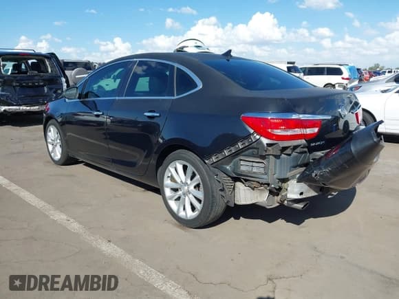 ✅ 2014 Buick Verano • VIN: 1G4PP5SK7E4107998 • Лот: 43210314. Опубликован ранее на IAAI с пробегом 106 144 миль. Бесплатный доступ к архиву аукционных продаж из США и подробный отчёт об истории автомобиля на DreamBid. Изображение 3.