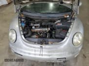 ✅ 2001 Volkswagen Beetle GLS • VIN: 3VWCP21C61M475029 • Лот: 88362255. Опубликован ранее на Copart с пробегом 202 372 миль. Бесплатный доступ к архиву аукционных продаж из США и подробный отчёт об истории автомобиля на DreamBid. Изображение 12.