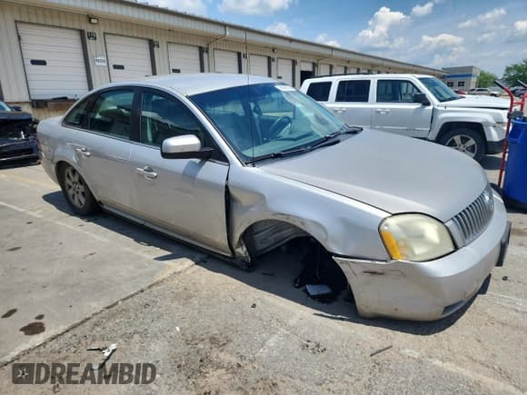 ✅ 2007 Mercury Montego • VIN: 1MEHM40117G612263 • Lot: 61839135. Wystawiony na Copart z przebiegiem 227 327 mil. Bezpłatny archiwum sprzedaży aukcyjnych z USA i szczegółowy raport historii pojazdu na DreamBid. Zdjęcie 4.