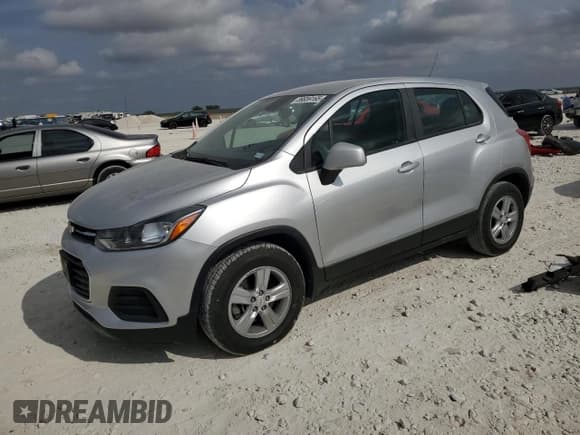 ✅ 2021 Chevrolet Trax LS • VIN: KL7CJKSB4MB324015 • Lot: 89659165. Listed on Copart with 84,756 mi. Free auction sales archive from the USA and detailed vehicle history report at DreamBid. Image 1.