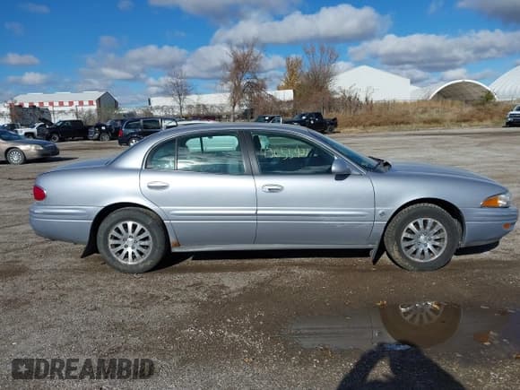 ✅ 2005 Buick LeSabre Limited • VIN: 1G4HR54KX5U161792 • Lot: 43655921. Listed on IAAI with 161,753 mi. Free auction sales archive from the USA and detailed vehicle history report at DreamBid. Image 13.