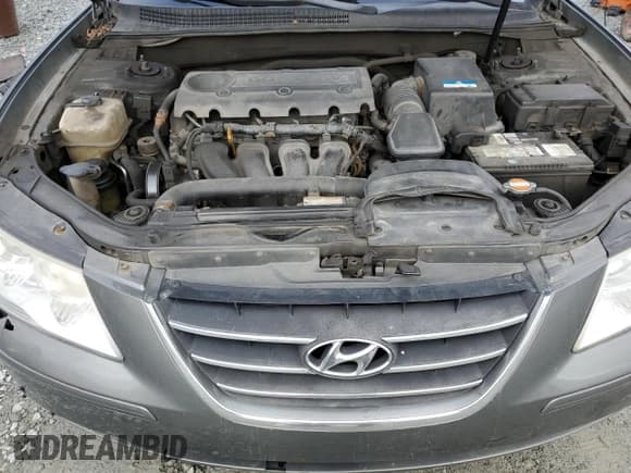 ✅ 2010 Hyundai Sonata GLS • VIN: 5NPET4AC7AH646296 • Лот: 79645194. Опубликован ранее на Copart с пробегом 321 608 миль. Бесплатный доступ к архиву аукционных продаж из США и подробный отчёт об истории автомобиля на DreamBid. Изображение 11.