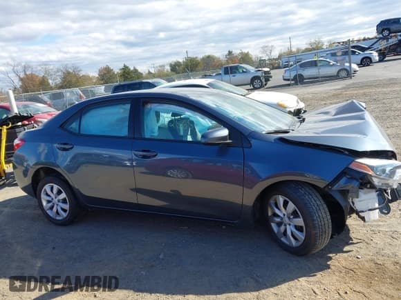 ✅ 2016 Toyota Corolla LE • VIN: 2T1BURHEXGC670477 • Lot: 43492565. Wystawiony na IAAI z przebiegiem 33 762 mil. Bezpłatny archiwum sprzedaży aukcyjnych z USA i szczegółowy raport historii pojazdu na DreamBid. Zdjęcie 14.