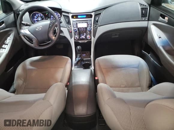 ✅ 2013 Hyundai Sonata GLS • VIN: 5NPEB4AC8DH746544 • Lot: 70664094. Listed on Copart with 82,194 mi. Free auction sales archive from the USA and detailed vehicle history report at DreamBid. Image 8.