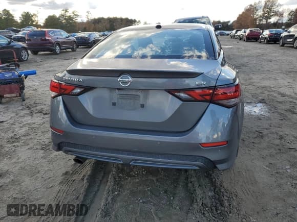 ✅ 2021 Nissan Sentra SR • VIN: 3N1AB8DV9MY211439 • Lot: 90748125. Wystawiony na Copart z przebiegiem 112 626 mil. Bezpłatny archiwum sprzedaży aukcyjnych z USA i szczegółowy raport historii pojazdu na DreamBid. Zdjęcie 6.