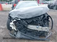 ✅ 2019 Lexus UX 250h • VIN: JTHU9JBH7K2017643 • Lot: 42650285. Wystawiony na IAAI z przebiegiem 97 679 mil. Bezpłatny archiwum sprzedaży aukcyjnych z USA i szczegółowy raport historii pojazdu na DreamBid. Zdjęcie 6.