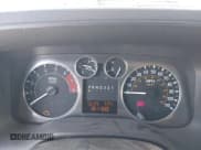 ✅ 2009 Hummer H3 H3T Luxury • VIN: 5GNEN13E998123783 • Lot: 42484281. Wystawiony na IAAI z przebiegiem 181 168 mil. Bezpłatny archiwum sprzedaży aukcyjnych z USA i szczegółowy raport historii pojazdu na DreamBid. Zdjęcie 7.