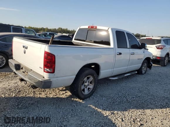 ✅ 2005 Dodge 1500 SLT • VIN: 1D7HA18NX5J529792 • Лот: 75208934. Опубликован ранее на Copart с пробегом 258 036 миль. Бесплатный доступ к архиву аукционных продаж из США и подробный отчёт об истории автомобиля на DreamBid. Изображение 3.