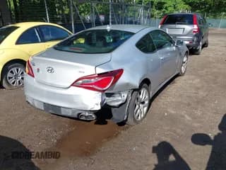 ✅ 2014 Hyundai Genesis Coupe 2.0T • VIN: KMHHT6KD1EU118163 • Lot: 42311259. Wystawiony na IAAI z przebiegiem 108 943 mil. Bezpłatny archiwum sprzedaży aukcyjnych z USA i szczegółowy raport historii pojazdu na DreamBid. Zdjęcie 4.