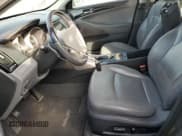 ✅ 2013 Hyundai Sonata SE • VIN: 5NPEC4ABXDH572335 • Lot: 70749614. Listed on Copart with 141,051 mi. Free auction sales archive from the USA and detailed vehicle history report at DreamBid. Image 7.