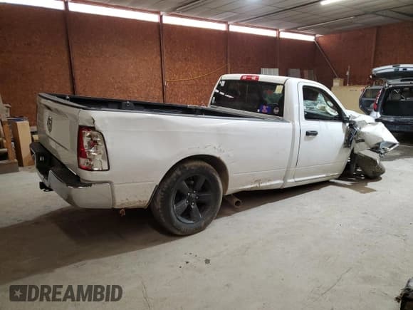 ✅ 2017 Ram 1500 Tradesman • VIN: 3C6JR6DT2HG675221 • Lot: 69618565. Listed on Copart with Not provided. Free auction sales archive from the USA and detailed vehicle history report at DreamBid. Image 3.