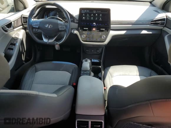 ✅ 2020 Hyundai Ioniq Limited • VIN: KMHC85LJ8LU061015 • Lot: 81837335. Listed on Copart with 42,557 mi. Free auction sales archive from the USA and detailed vehicle history report at DreamBid. Image 8.