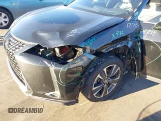 ✅ 2021 Lexus UX 250h • VIN: JTHP9JBH3M2051367 • Lot: 43462868. Listed on IAAI with 99,472 mi. Free auction sales archive from the USA and detailed vehicle history report at DreamBid. Image 6.