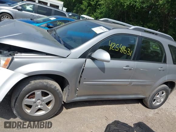✅ 2008 Pontiac Torrent • VIN: 2CKDL33F286301665 • Lot: 42541631. Listed on IAAI with 119,905 mi. Free auction sales archive from the USA and detailed vehicle history report at DreamBid. Image 14.