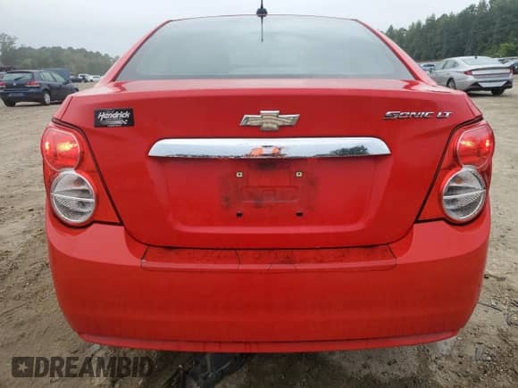 2015 Chevrolet Sonic LT с VIN 1G1JC5SH4F4158783, выставлен на аукционе Copart как лот 72570284 с пробегом 71 319 миль миль и Списание • Salvage title. История ставок и продаж доступна на DreamBid. Изображение 6.