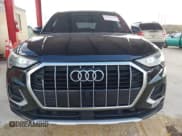 ✅ 2019 Audi Q3 Premium • VIN: WA1AECF37K1086469 • Lot: 43772772. Wystawiony na IAAI z przebiegiem 86 206 mil. Bezpłatny archiwum sprzedaży aukcyjnych z USA i szczegółowy raport historii pojazdu na DreamBid. Zdjęcie 12.