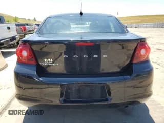 ✅ 2012 Dodge Avenger SE • VIN: 1C3CDZAB4CN252531 • Лот: 61510884. Опубликован ранее на Copart с пробегом 139 949 миль. Бесплатный доступ к архиву аукционных продаж из США и подробный отчёт об истории автомобиля на DreamBid. Изображение 6.