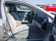 ✅ 2017 Toyota Camry SE • VIN: 4T1BF1FK5HU699485 • Lot: 43246779. Listed on IAAI with 113,852 mi. Free auction sales archive from the USA and detailed vehicle history report at DreamBid. Image 5.