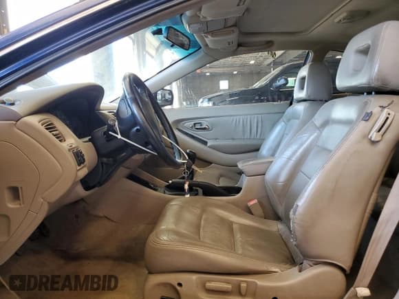 ✅ 2001 Honda Accord EX • VIN: 1HGCG31541A000052 • Lot: 62332175. Wystawiony na Copart z przebiegiem 340 582 mil. Bezpłatny archiwum sprzedaży aukcyjnych z USA i szczegółowy raport historii pojazdu na DreamBid. Zdjęcie 7.