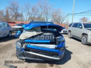 ✅ 2022 Jeep Compass Limited • VIN: 3C4NJDCB7NT185777 • Lot: 41952891. Wystawiony na IAAI z przebiegiem 28 820 mil. Bezpłatny archiwum sprzedaży aukcyjnych z USA i szczegółowy raport historii pojazdu na DreamBid. Zdjęcie 12.