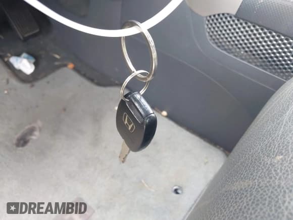 ✅ 2008 Honda Pilot EX-L • VIN: 5FNYF18648B022693 • Лот: 42681374. Опубликован ранее на IAAI с пробегом 261 657 миль. Бесплатный доступ к архиву аукционных продаж из США и подробный отчёт об истории автомобиля на DreamBid. Изображение 11.