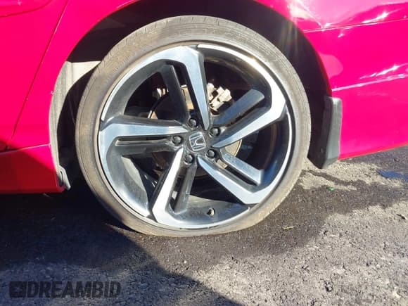 ✅ 2021 Honda Accord Sport SE • VIN: 1HGCV1F45MA044608 • Lot: 43590720. Listed on IAAI with 45,957 mi. Free auction sales archive from the USA and detailed vehicle history report at DreamBid. Image 17.