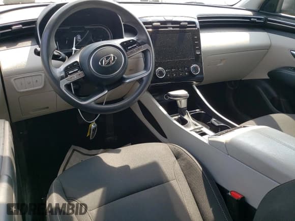 ✅ 2023 Hyundai Tucson SEL • VIN: 5NMJBCAE3PH232158 • Lot: 64982234. Wystawiony na Copart z przebiegiem 28 398 mil. Bezpłatny archiwum sprzedaży aukcyjnych z USA i szczegółowy raport historii pojazdu na DreamBid. Zdjęcie 8.