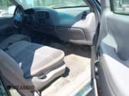 ✅ 1998 Ford F-150 • VIN: 2FTZX18W5WCA21252 • Lot: 42479264. Listed on IAAI with 259,489 mi. Free auction sales archive from the USA and detailed vehicle history report at DreamBid. Image 5.