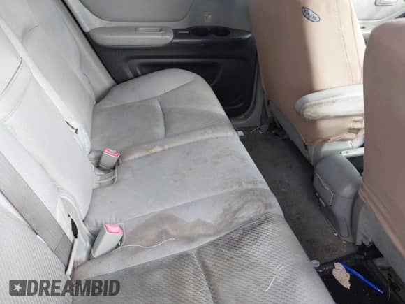 2007 Toyota Highlander with VIN JTEGD21A670168804, listed as a IAAI auction lot 42176448 with 264,361 mi miles and . Bid and sale history available at DreamBid. Image 8.