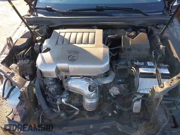 ✅ 2016 Lexus ES 330 • VIN: 58ABK1GG4GU027009 • Lot: 43583867. Wystawiony na IAAI z przebiegiem 92 504 mil. Bezpłatny archiwum sprzedaży aukcyjnych z USA i szczegółowy raport historii pojazdu na DreamBid. Zdjęcie 10.