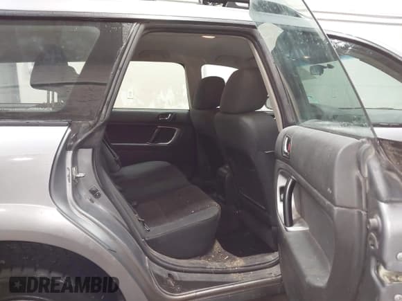 ✅ 2008 Subaru Outback • VIN: 4S4BP60C687358283 • Lot: 41715550. Listed on IAAI with 110,195 mi. Free auction sales archive from the USA and detailed vehicle history report at DreamBid. Image 8.