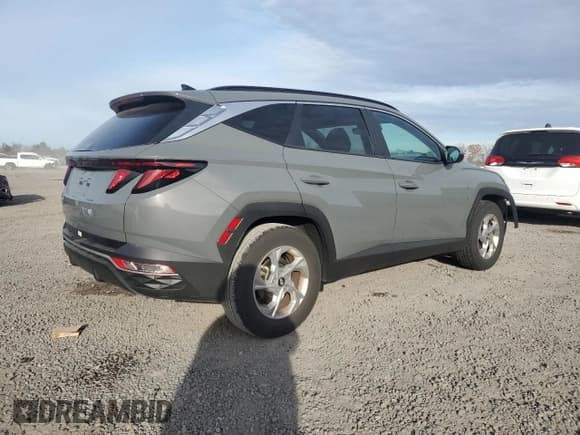 ✅ 2024 Hyundai Tucson SEL • VIN: 5NMJB3DE0RH346911 • Lot: 82193854. Wystawiony na Copart z przebiegiem 15 746 mil. Bezpłatny archiwum sprzedaży aukcyjnych z USA i szczegółowy raport historii pojazdu na DreamBid. Zdjęcie 3.