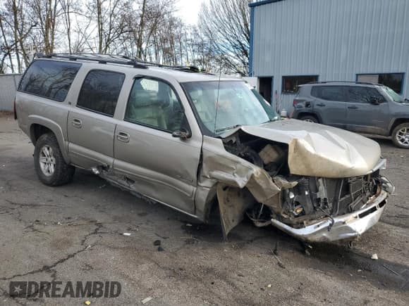 ✅ 2000 Chevrolet Suburban LS • VIN: 3GNFK16T8YG126021 • Лот: 41543485. Опубликован ранее на Copart с пробегом Не указан. Бесплатный доступ к архиву аукционных продаж из США и подробный отчёт об истории автомобиля на DreamBid. Изображение 4.