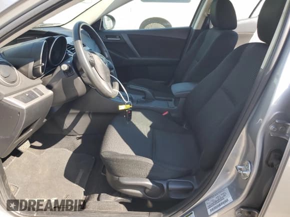 ✅ 2012 Mazda 3 i Touring • VIN: JM1BL1VGXC1506218 • Лот: 50589015. Опубликован ранее на Copart с пробегом 61 800 миль. Бесплатный доступ к архиву аукционных продаж из США и подробный отчёт об истории автомобиля на DreamBid. Изображение 7.