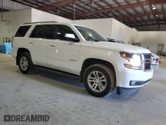 2020 Chevrolet Tahoe Premier with VIN 1GNSKCKC3LR106042, listed as a Copart auction lot 49335265 with 70,643 mi miles and Clean title. Bid and sale history available at DreamBid. Image 4.