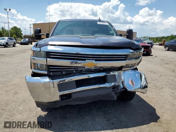 ✅ 2015 Chevrolet Silverado 2500HD LT • VIN: 1GC1CVEG6FF576146 • Lot: 65786915. Wystawiony na Copart z przebiegiem 157 530 mil. Bezpłatny archiwum sprzedaży aukcyjnych z USA i szczegółowy raport historii pojazdu na DreamBid. Zdjęcie 5.