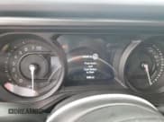 ✅ 2025 Jeep Wrangler Willys • VIN: 1C4RJXN66SW584902 • Лот: 69182155. Опубликован ранее на Copart с пробегом 5 400 миль. Бесплатный доступ к архиву аукционных продаж из США и подробный отчёт об истории автомобиля на DreamBid. Изображение 9.