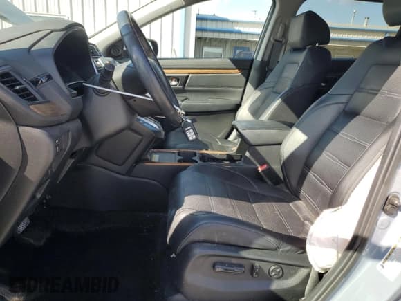 ✅ 2020 Honda CR-V Touring • VIN: 7FARW1H94LE012144 • Lot: 81718555. Listed on Copart with 61,702 mi. Free auction sales archive from the USA and detailed vehicle history report at DreamBid. Image 7.